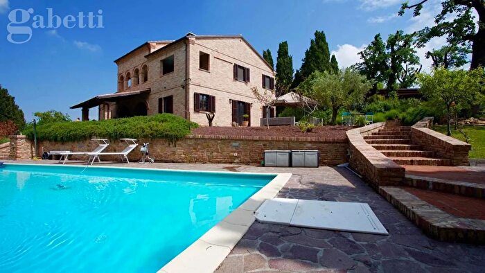 Casa in vendita in Via Montecucco, Terre Roveresche