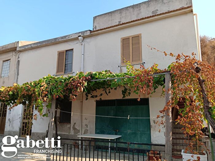 Casa con 5 locali in vendita in Cda San Filippo Snc, Gioiosa Marea