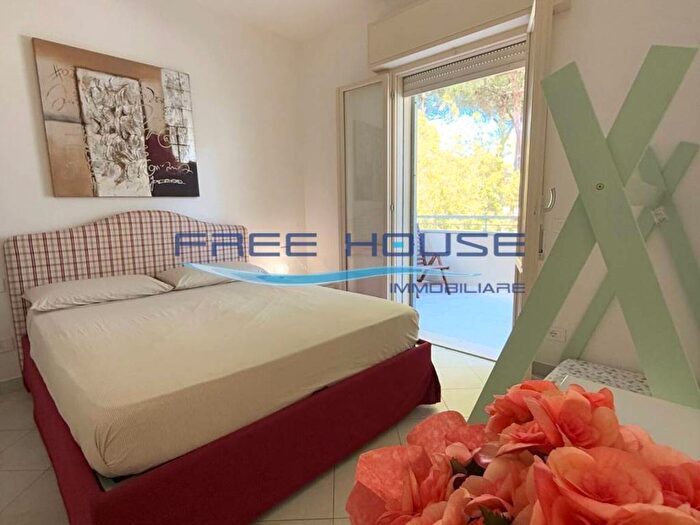 Appartamento quadrilocale in affitto in Viale Monterotondo, Centro, Cervia