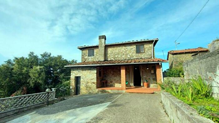 Casa con 5 locali in vendita in Coreglia Antelminelli