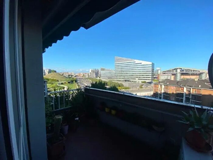 Appartamento bilocale in vendita in Viale Renato Serra, Milano