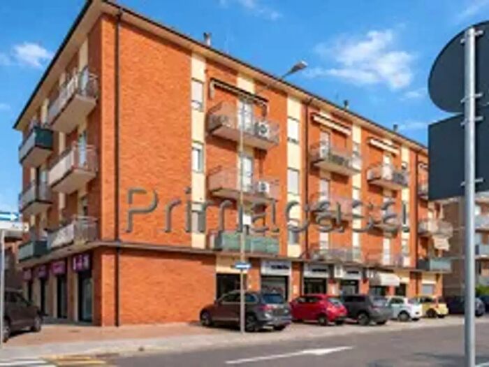 Appartamento con 5 locali in vendita in Via Papa Giovanni XXIII, Carpi