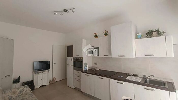 Appartamento quadrilocale in vendita in Via Mameli, Rapallo