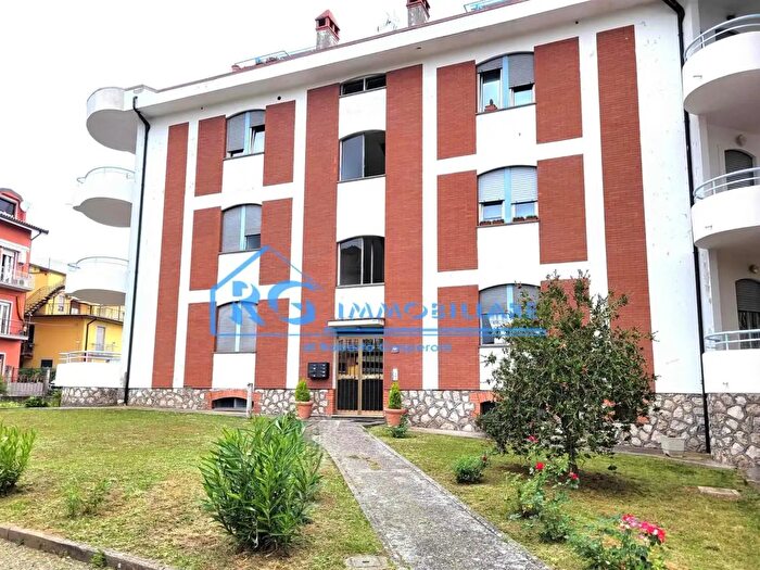 Appartamento quadrilocale in vendita in Via Orvietana, Castiglione In Teverina