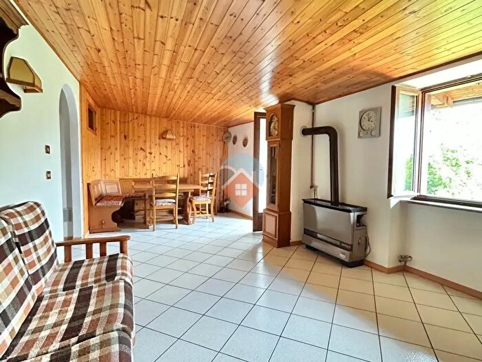 Appartamento trilocale in vendita in Villa Lagarina