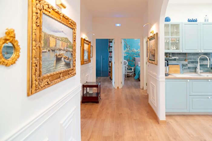 Appartamento trilocale in vendita in Via Pio XII, Casoria