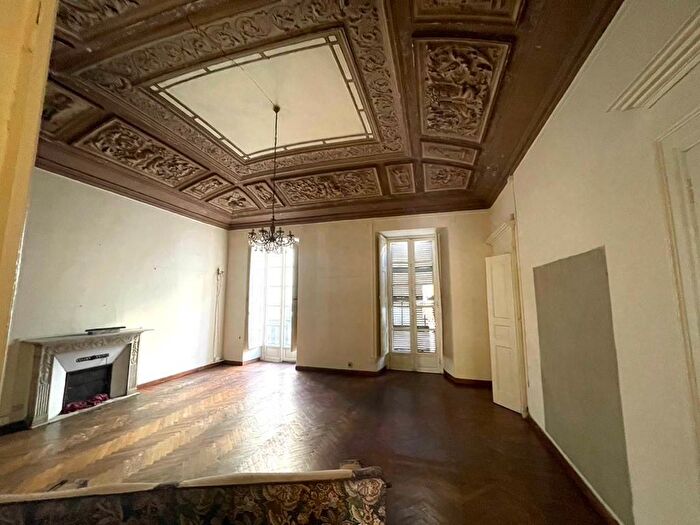 Appartamento con 5 locali in affitto in Via San Massimo, Via della Rocca, Torino