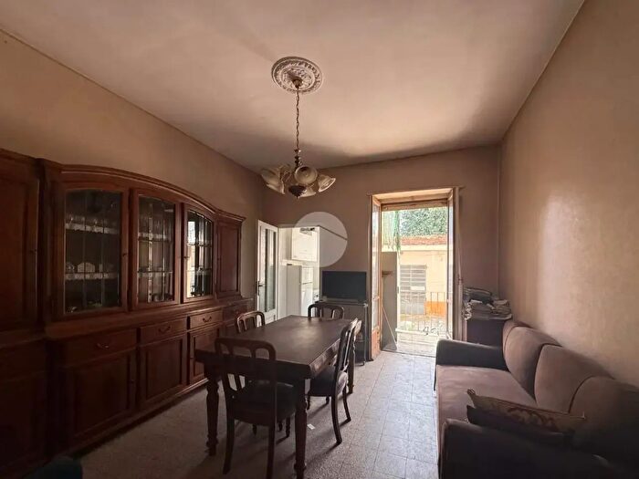 Appartamento trilocale in vendita in Via Romagnano, Torino