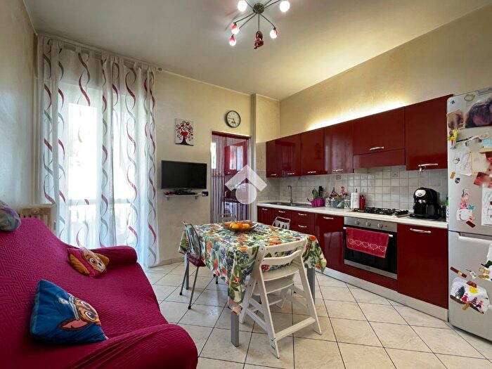 Appartamento quadrilocale in vendita in Corso Piave, Santo Stefano Belbo