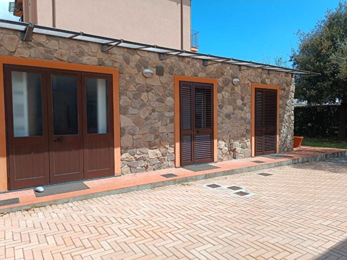 Casa quadrilocale in vendita in a Carraia, Cascina