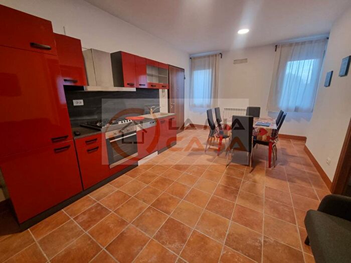 Appartamento trilocale in affitto in Via Romea n I Legnaro PD, Centro, Legnaro