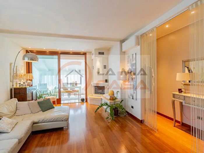 Casa con 6 locali in vendita in Via Roma, Legnaro