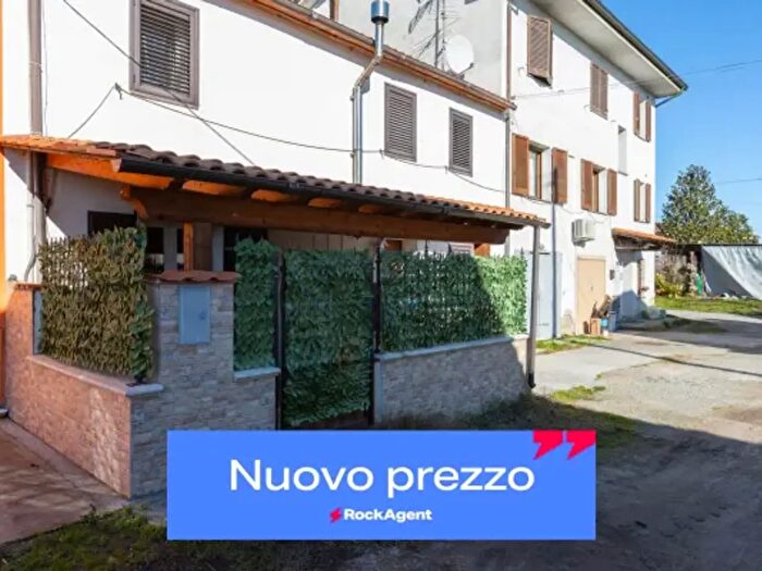 Casa quadrilocale in vendita in Via Mammianese Nord, Montecarlo