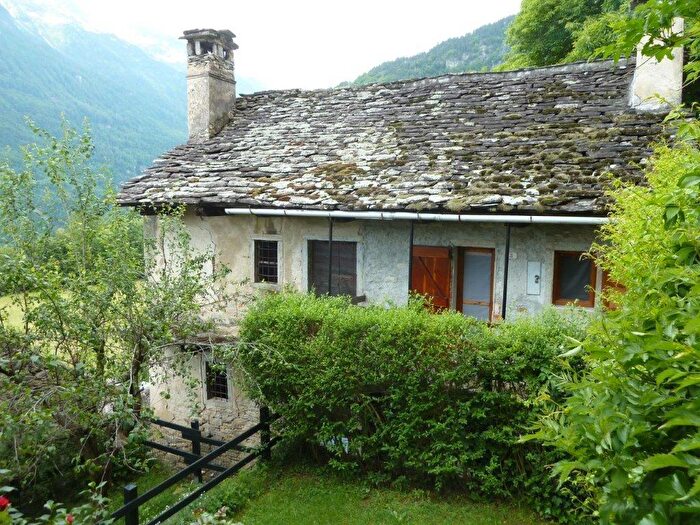 Casa bilocale in vendita in Località Torriggia, Varzo