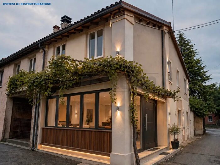Casa con 5 locali in vendita in Piazza Giovanni Paolo II, Sandrigo