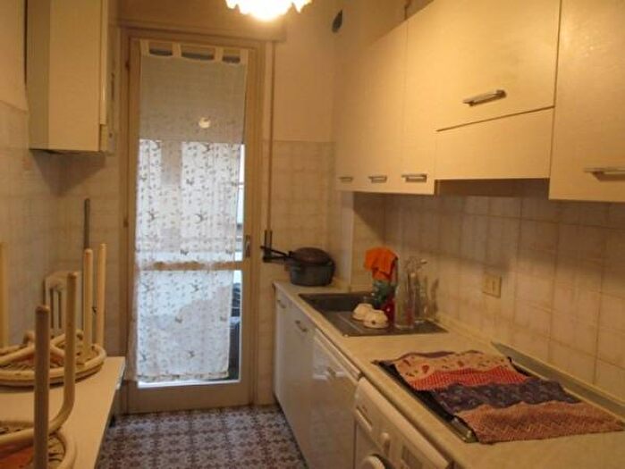 Appartamento quadrilocale in vendita in Viale Giugno, Cervia