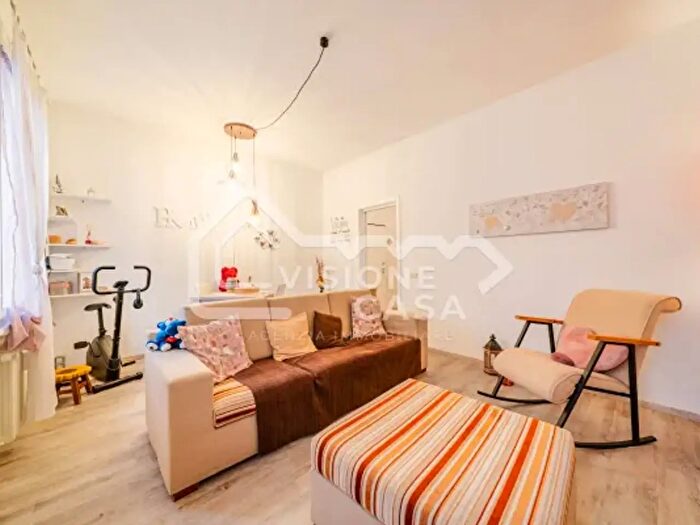 Appartamento trilocale in vendita in Via Lelio Orsi, Albinea