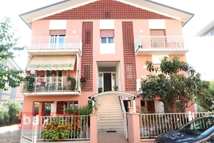 Appartamento con 5 locali in vendita in Toscana, Cervia