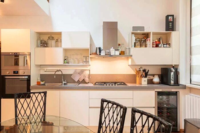 Appartamento in affitto in Via Pisanello, Milano