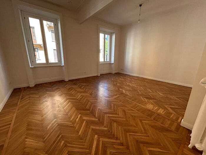 Appartamento quadrilocale in affitto in Via Spartaco, Cadore, Milano