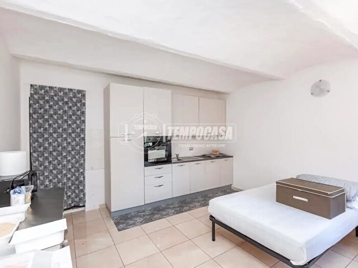 Casa trilocale in vendita in Frazione SLorenzo San Lorenzo, Santo Stefano Roero