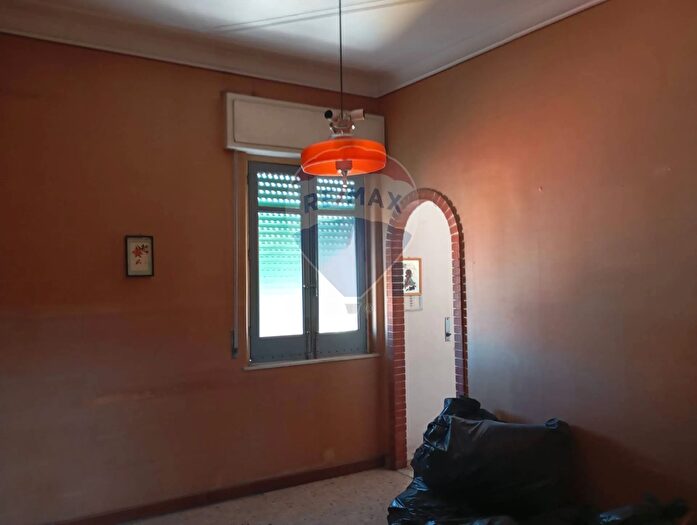 Appartamento quadrilocale in vendita in Via Grassi, Catania