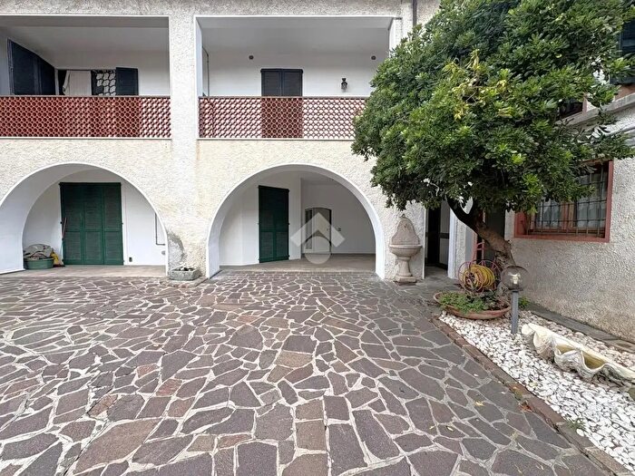 Appartamento quadrilocale in vendita in Via Dante Alighieri, Adro