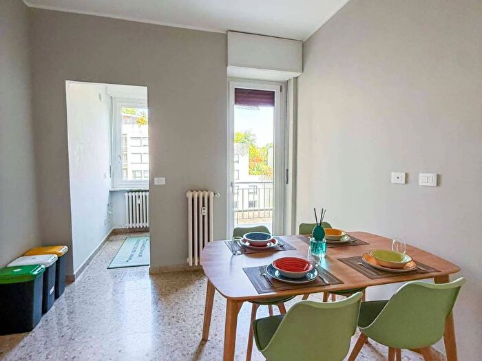 Appartamento trilocale in affitto in Via Don Bosco, Don Bosco, Torino