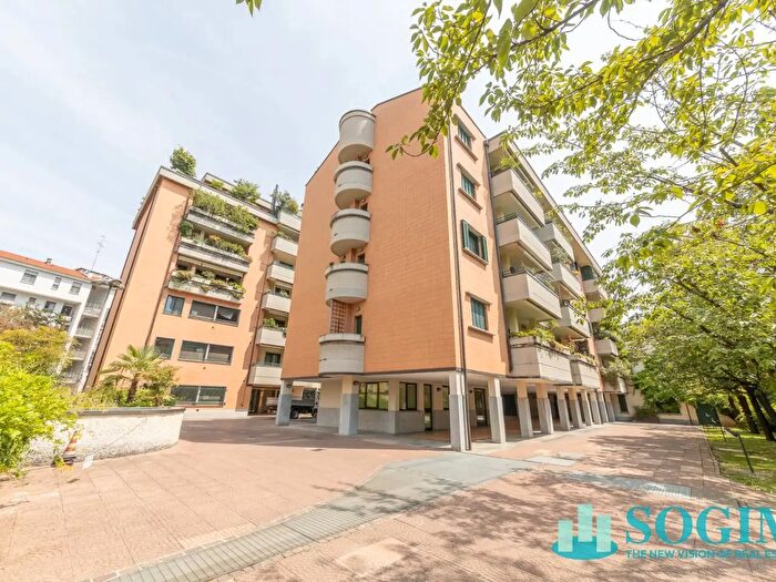 Appartamento bilocale in affitto in Via Marcona, Milano