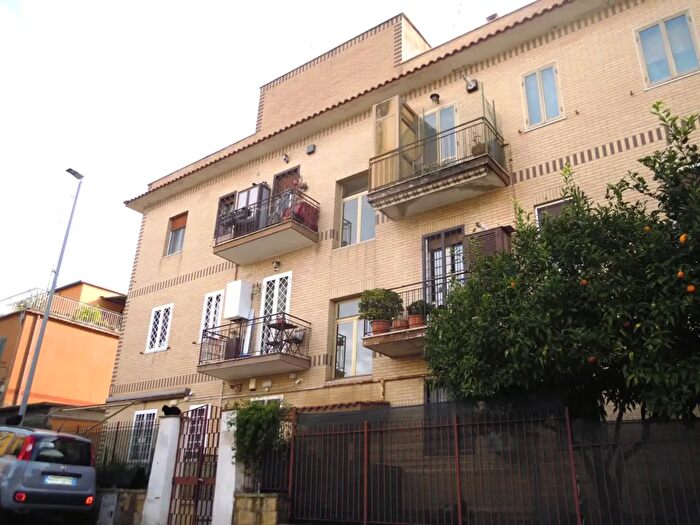 Appartamento bilocale in vendita in Via Ezio Sciamanna, Roma