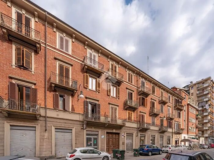 Appartamento monolocale in vendita in Via Pollenzo, Torino