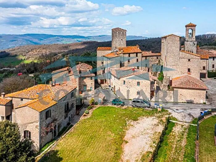 Casa quadrilocale in vendita in Vocabolo PoggiIzzalini, Todi