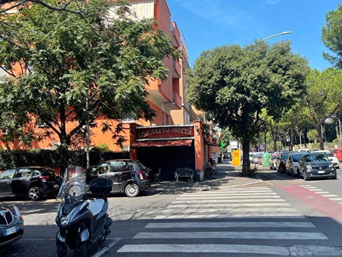 Appartamento bilocale in affitto in Via Tuscolana, Colli Albani, Roma