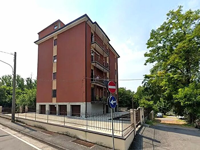 Appartamento trilocale in vendita in Via Beniamino Simoni, Brescia