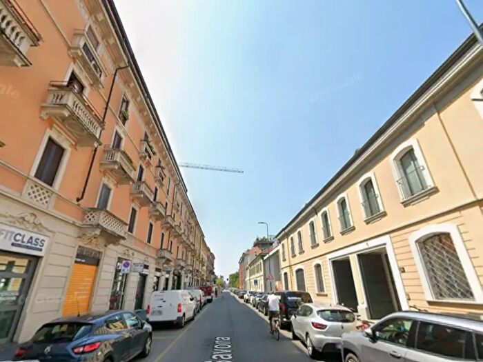 Appartamento bilocale in affitto in Via Savona, Milano