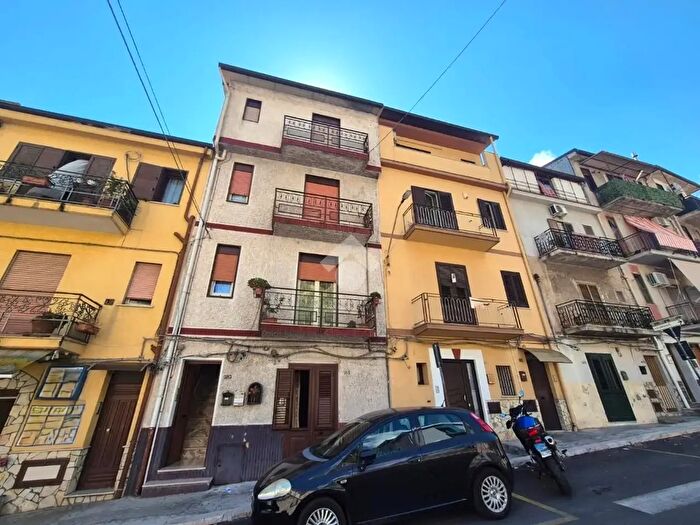 Appartamento trilocale in vendita in Via Provinciale, Monreale