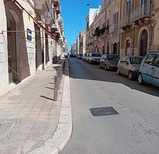 Appartamento quadrilocale in affitto in Piazza Della Repubblica, Trani