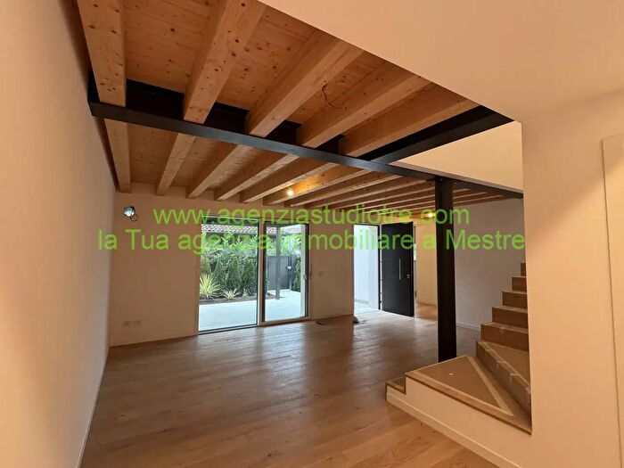 Casa con 5 locali in vendita in Via Ronzinella, Mogliano Veneto