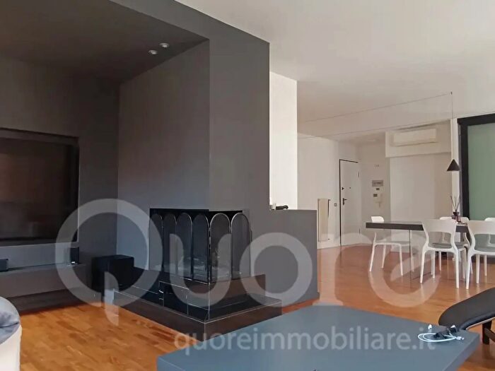 Appartamento con 5 locali in vendita in Piazza Chiavris, Udine