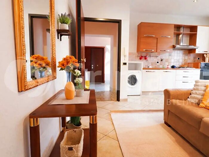 Appartamento bilocale in vendita in Via Enrico Bondi, Roma