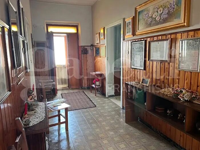Casa quadrilocale in vendita in Via Tharros, Cabras