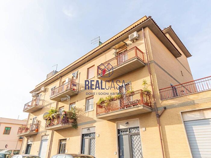 Appartamento bilocale in affitto in Via Raffaele Garofalo, Romanina, Roma