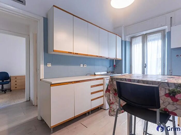 Appartamento con 5 locali in vendita in Via Cristoforo Colombo, Roma