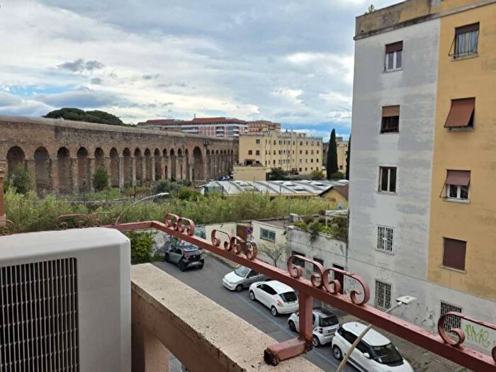 Appartamento trilocale in affitto in via castulo, Villa Fiorelli, Roma