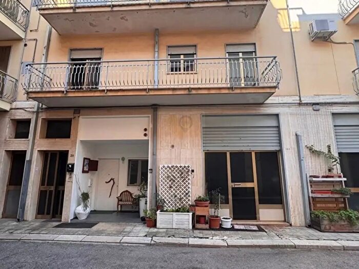 Appartamento quadrilocale in vendita in Via Leonardo da Vinci, Conversano