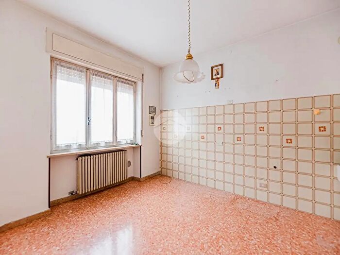 Appartamento quadrilocale in vendita in Via Conte O Giacobazzi, Sommacampagna