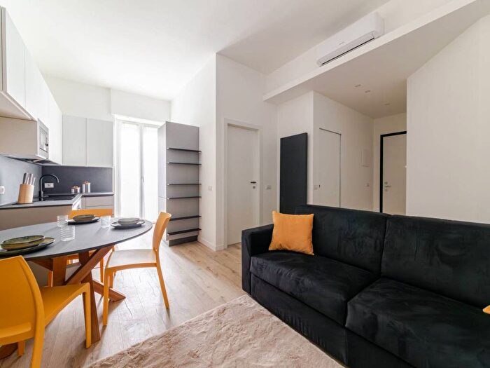 Appartamento bilocale in affitto in Via Fontana, Guastalla, Milano