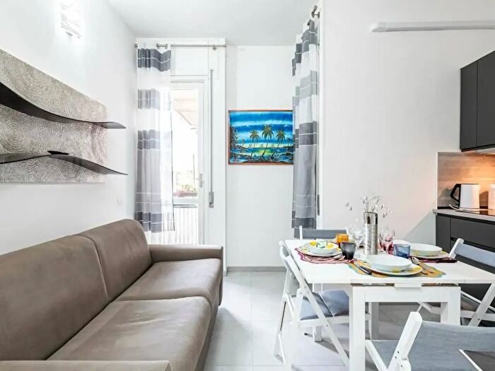 Appartamento bilocale in affitto in Via Baracca, Firenze