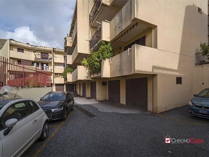 Appartamento bilocale in vendita in Panoramica dello Stretto, Messina