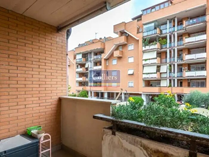 Appartamento trilocale in vendita in Viale Indro Montanelli, Roma